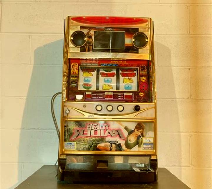 Tomb of Hajper slot machine