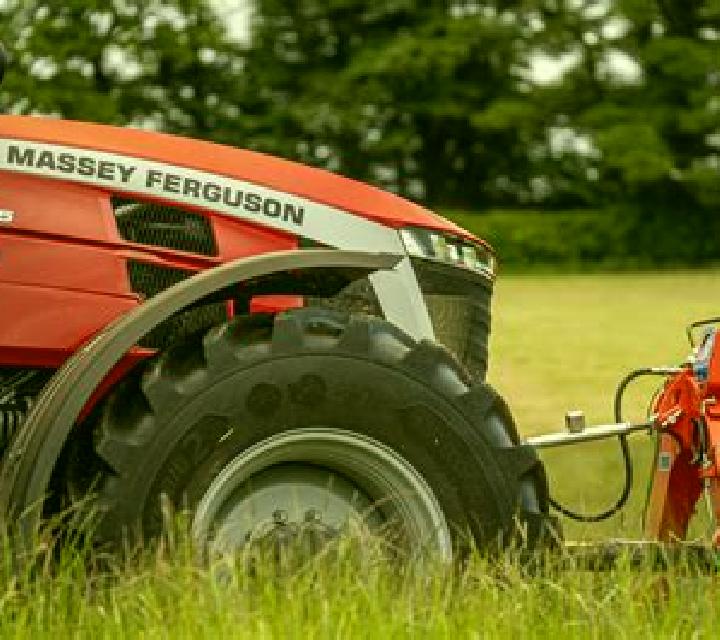 Tractor Frenzy 40 online slot