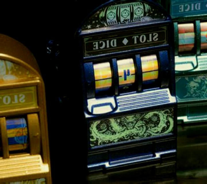 Trading Dice slot machine