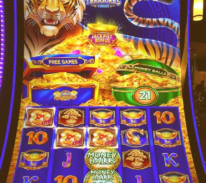 Treasure Dragon slot machine