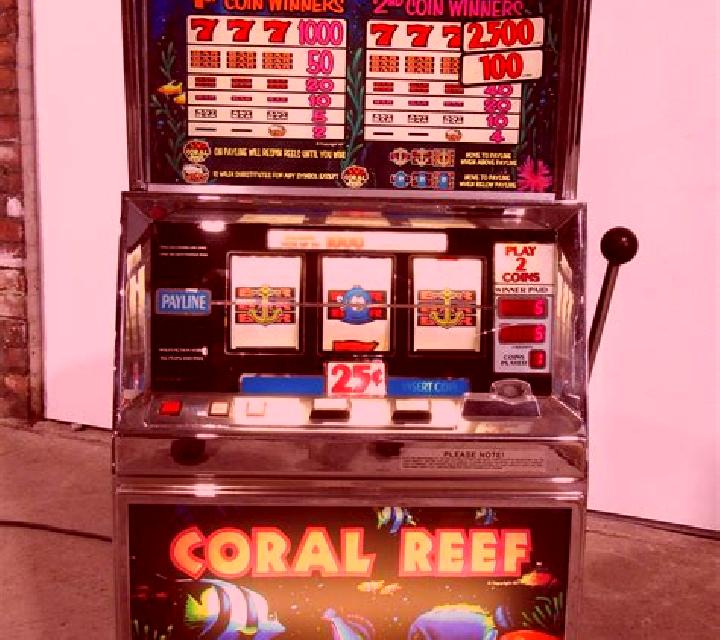 Treasure Reef slot machine
