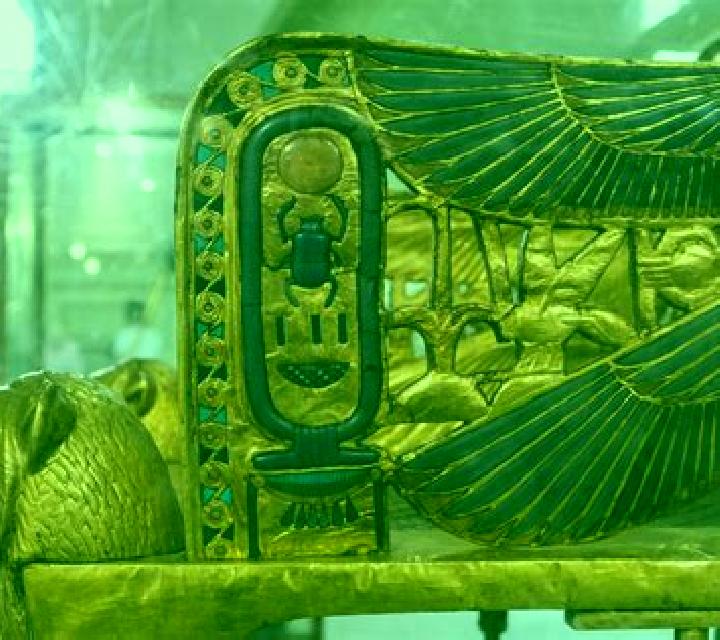 Treasures of the Tomb online slot