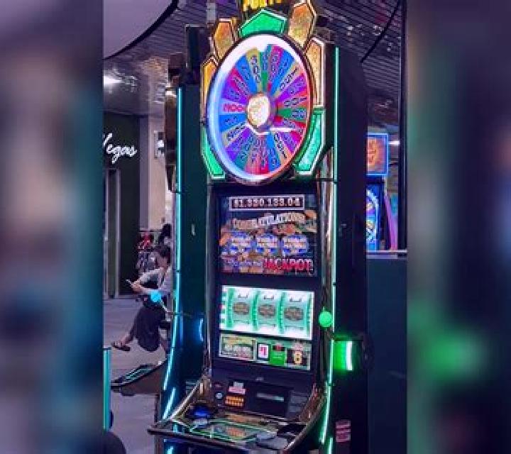 Trench Life slot machine