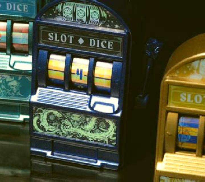 Triad Dice slot game