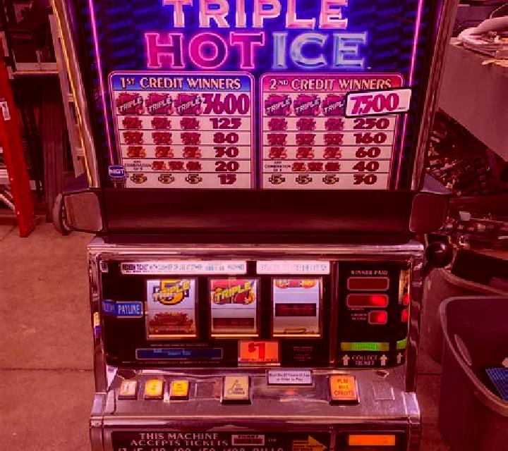 Triple Hot Ice online slot