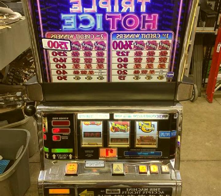 Triple Hot slot game