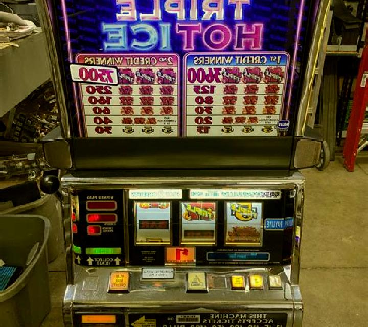Triple Hot slot