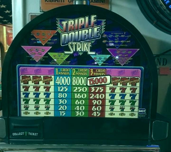 Triple Power Cash Strike slot machine