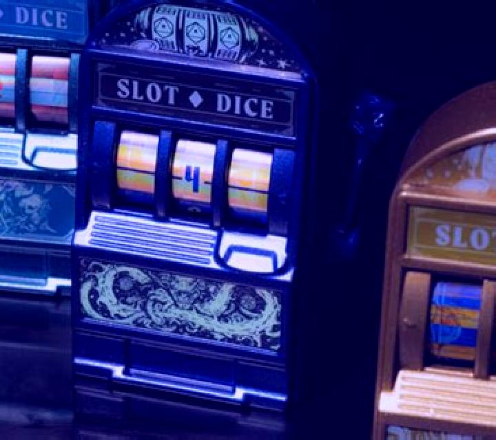 Troll Dice slot machine