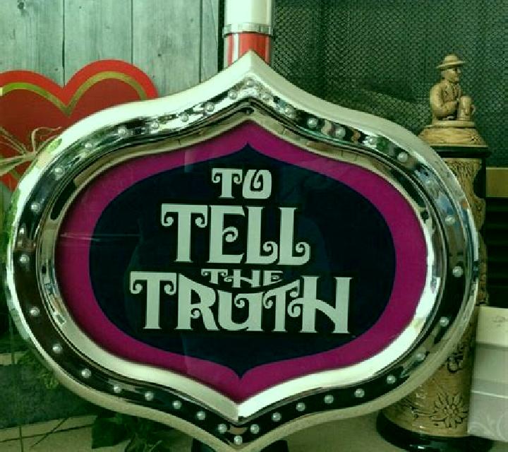 Truth slot machine