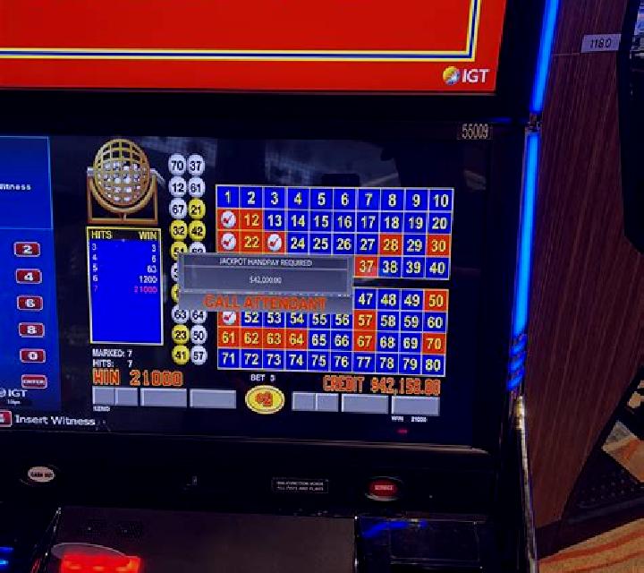 Tutan Keno slot machine
