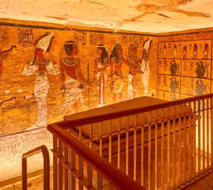 Tutankhamun s Tomb - Hold & Win slot machine