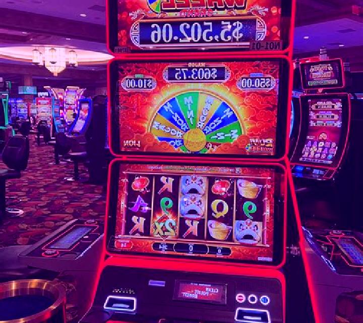 Twin27 slot machine