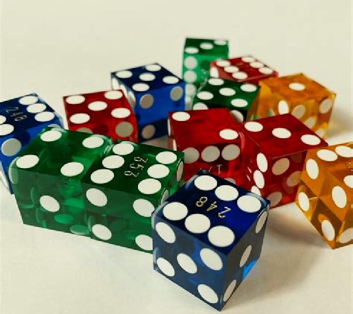 Ultimate Dice slot game