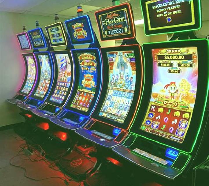 Ultra Joker (Capecod Gaming) slot machine