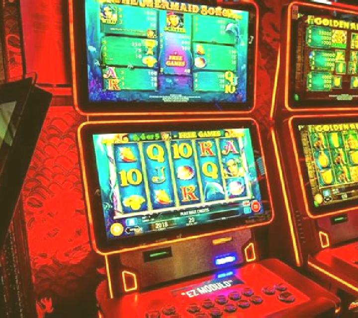 Undine slot machine