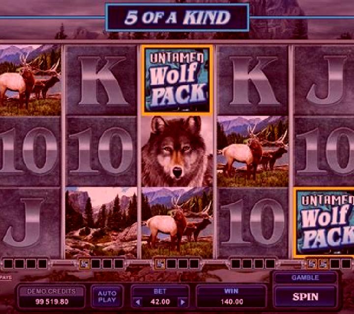Untamed Wolf Pack slot game