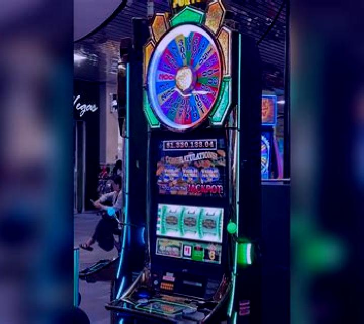 V-One slot