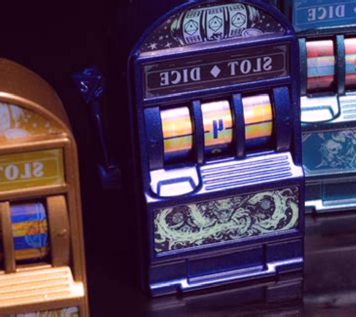 Vegas 27 Street Dice slot
