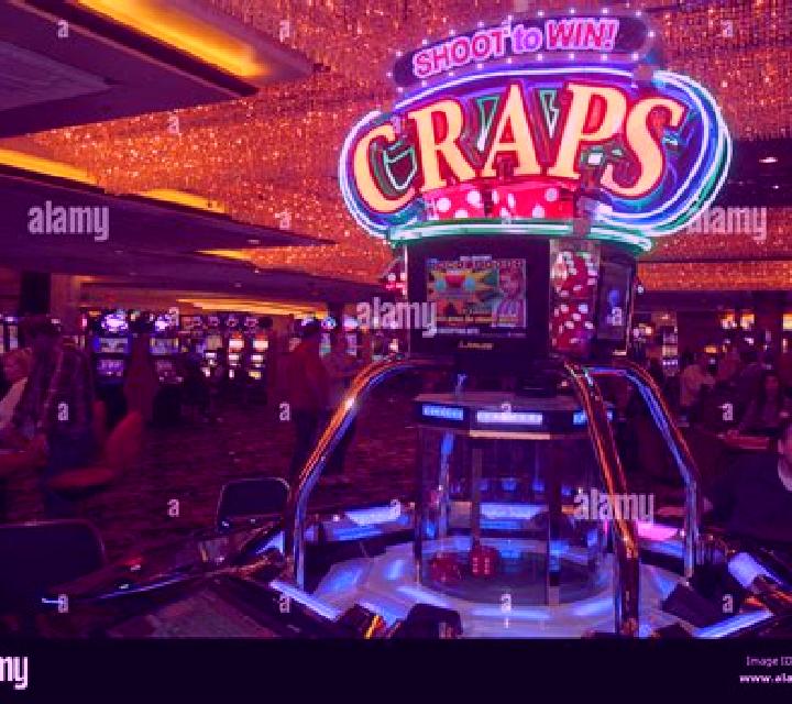 Vegas Craps slot machine