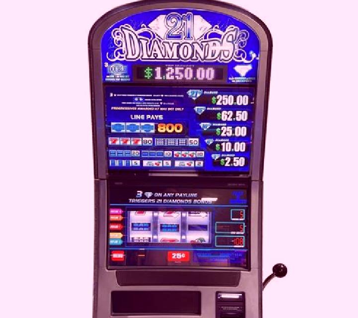 Vegas Diamonds slot machine