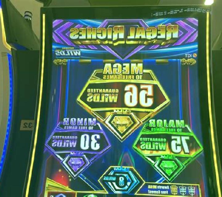 Vegas Riches online slot