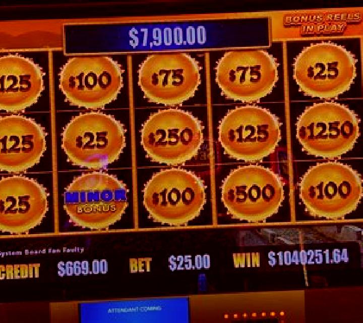 Vegas Wins slot machine