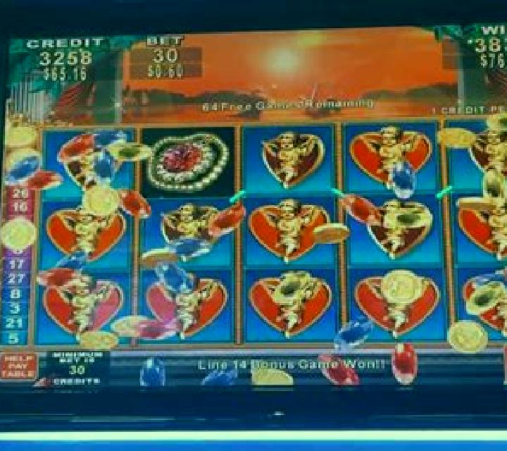 Venice Amore slot machine