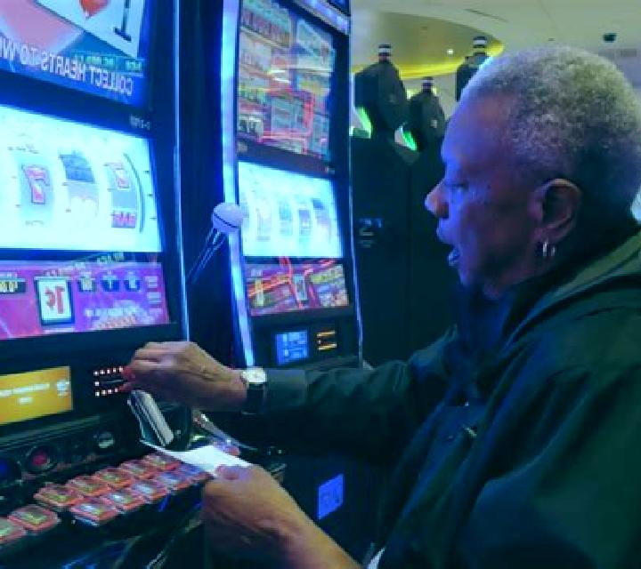 Very Hot Dice 40 slot