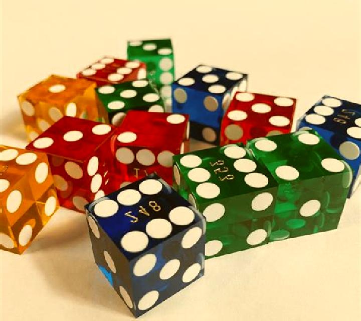 Vibra Dice slot game