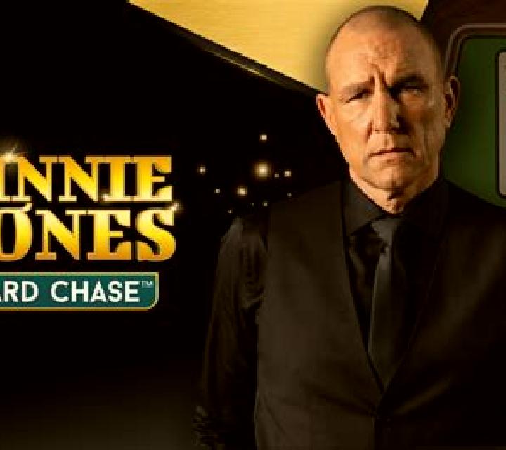 Vinnie Jones Card Chase slot game