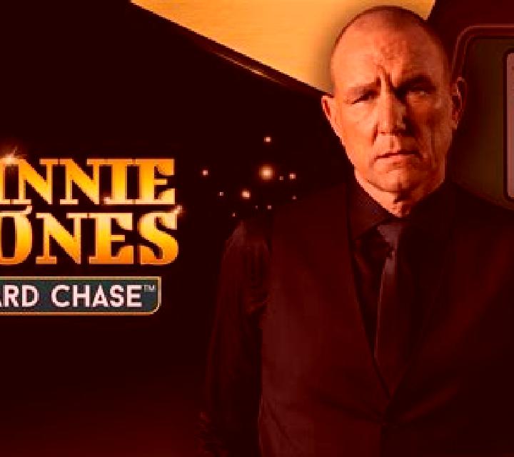 Vinnie Jones Card Chase slot