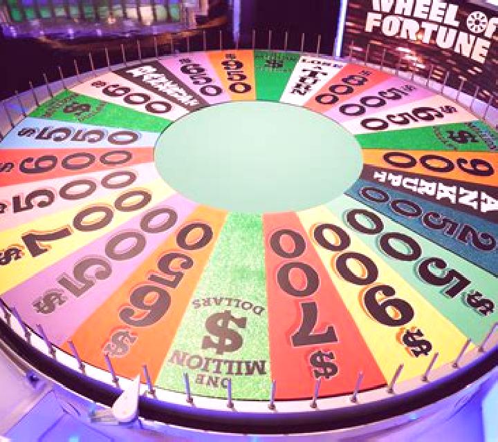 Wheel of Hounds slot game