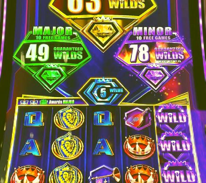 Wild Cobra Riches slot game