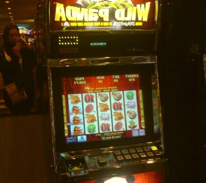 Wild Fairies (Red Panda) slot machine