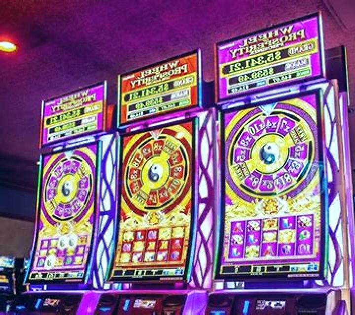 Wild Flips on Top slot machine