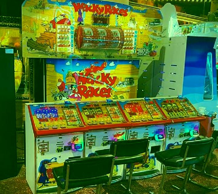 Wild Racers slot machine