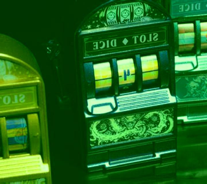 Wild Vaults Dice slot machine
