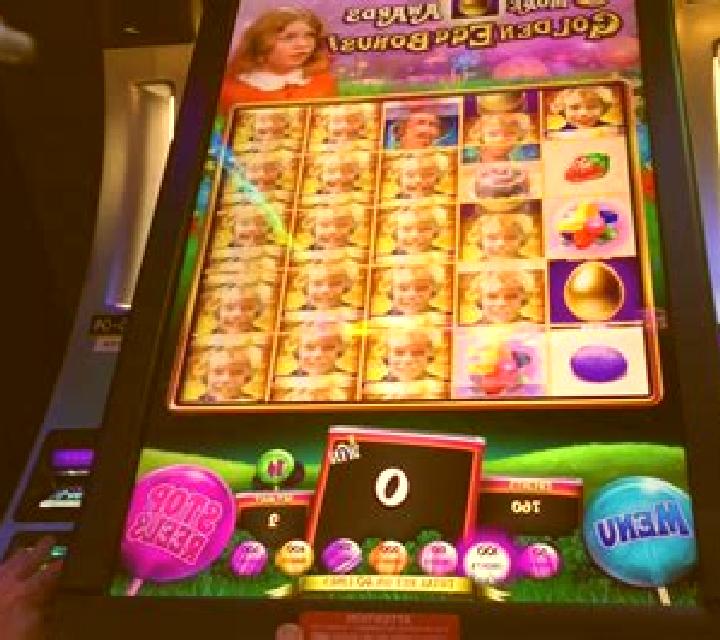 Willy Wonka Pure Imagination slot machine