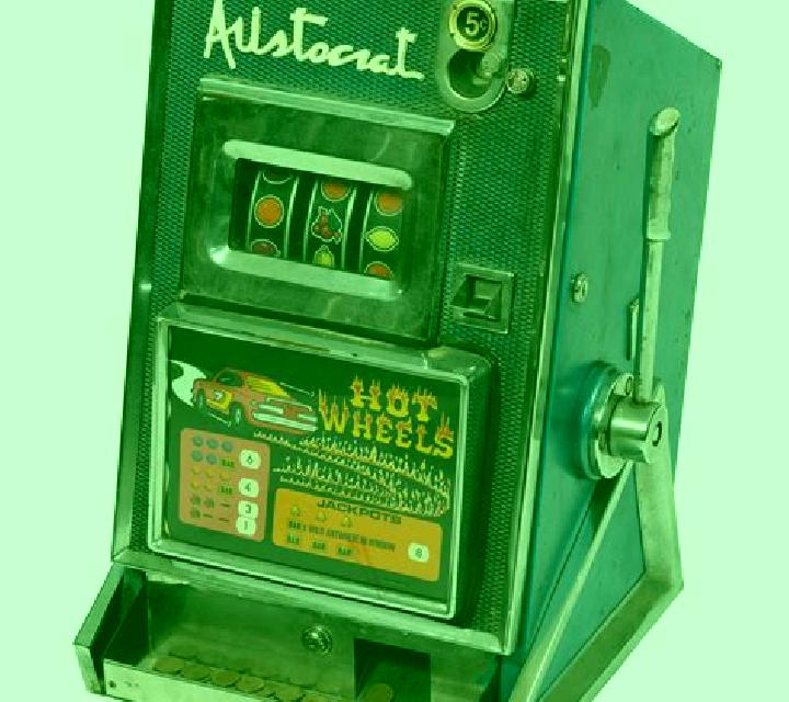 Winch & Wheels slot machine