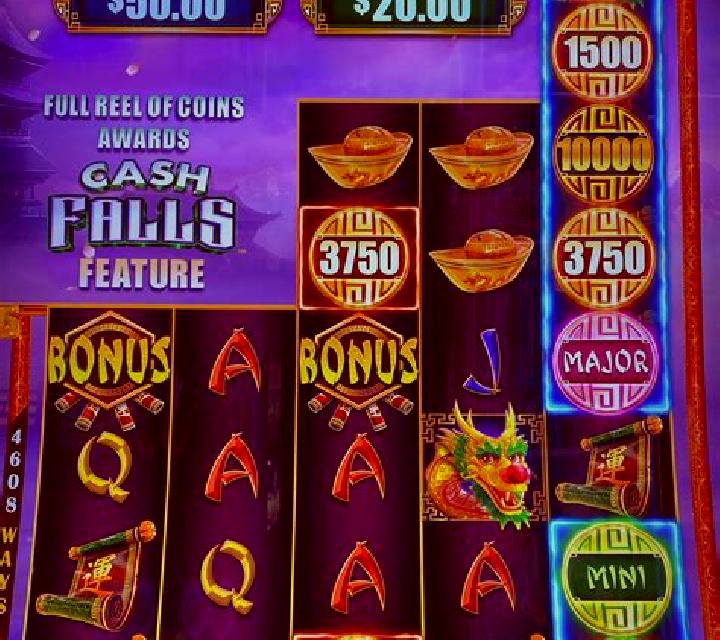 Wonder Reels slot machine