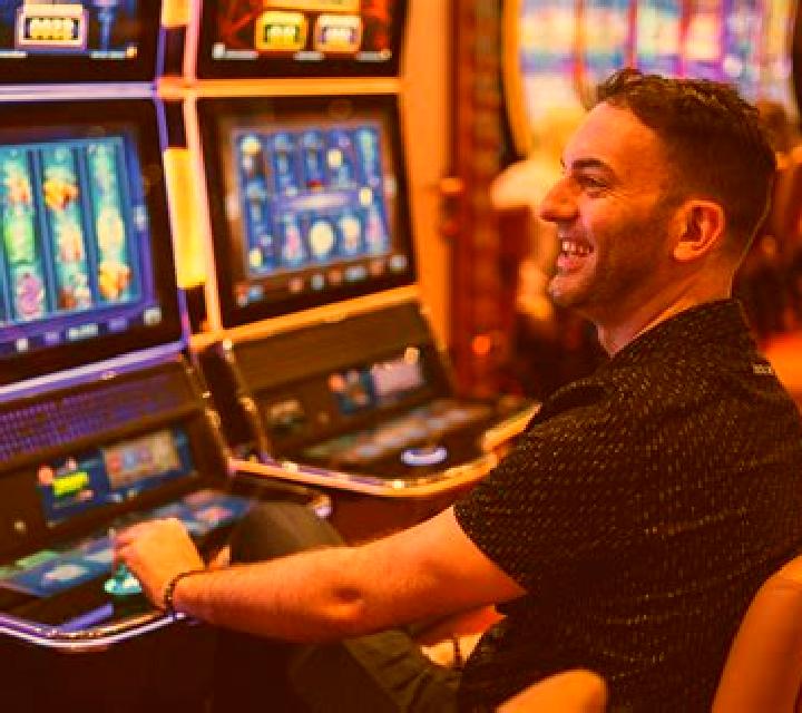 X Flip online slot