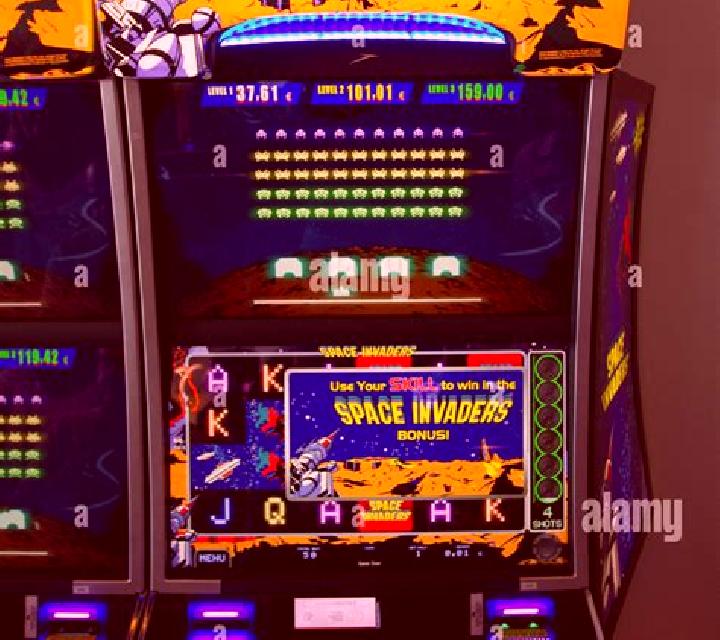 Xmas Invaders slot machine