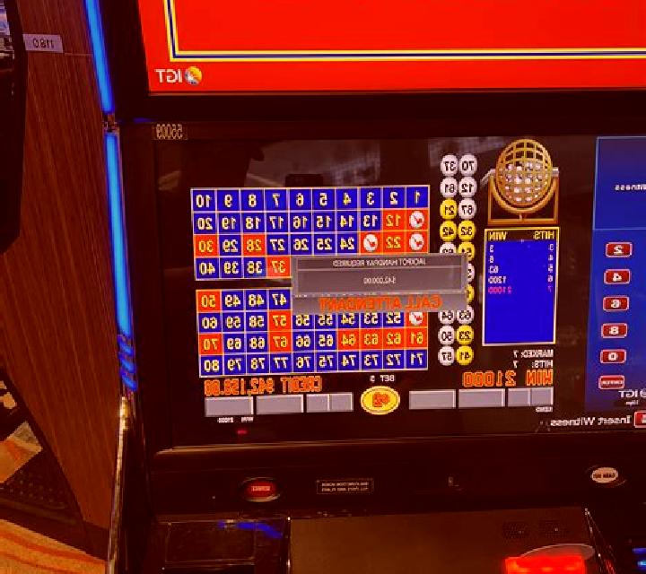 Xmas Keno slot game
