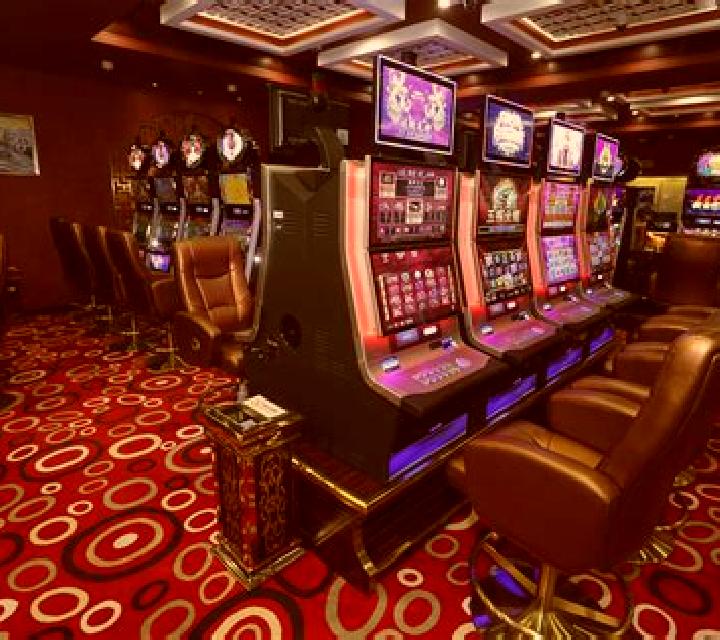 Yakuza V.I.P slot machine