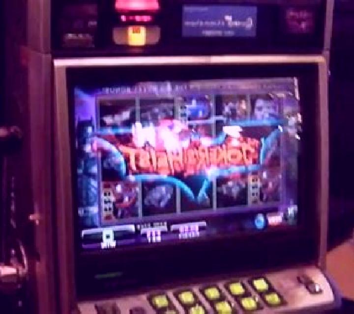Zeroday Heist slot machine