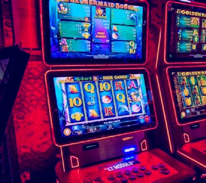 Zlatan slot machine