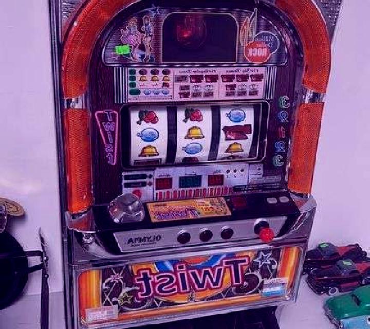 Zumba Twist slot machine